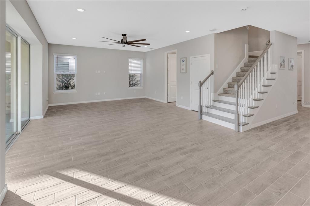 For Rent: $3,600 (5 beds, 4 baths, 3506 Square Feet)