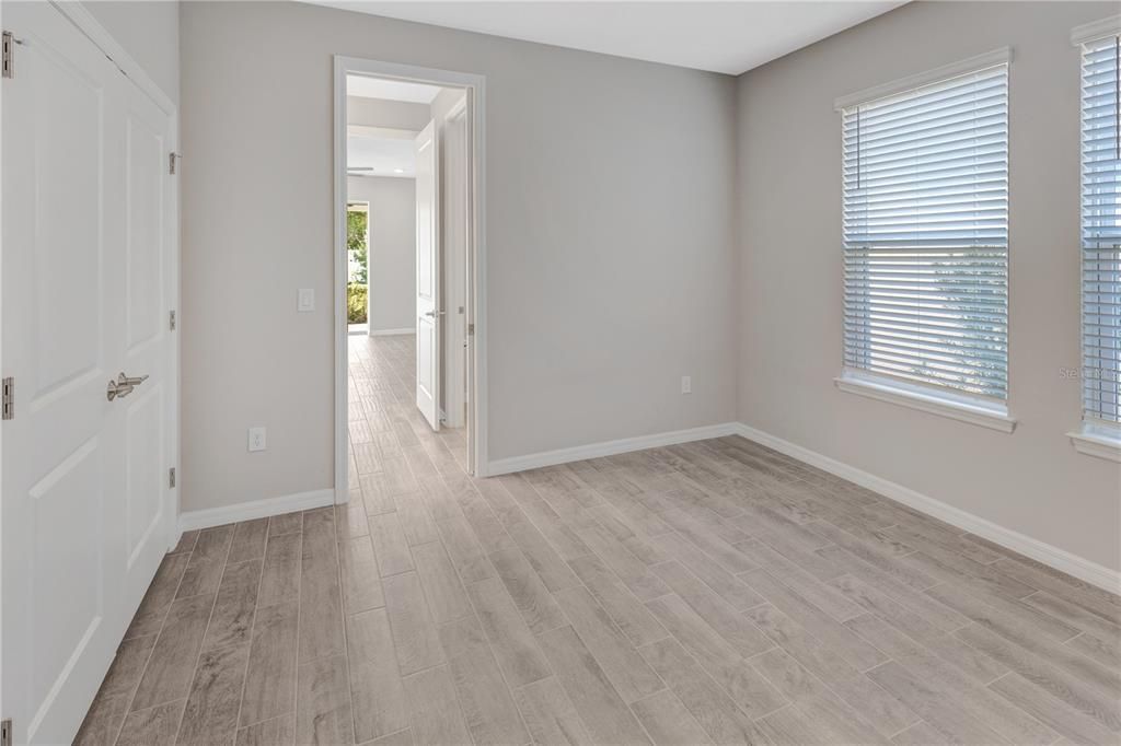For Rent: $3,600 (5 beds, 4 baths, 3506 Square Feet)