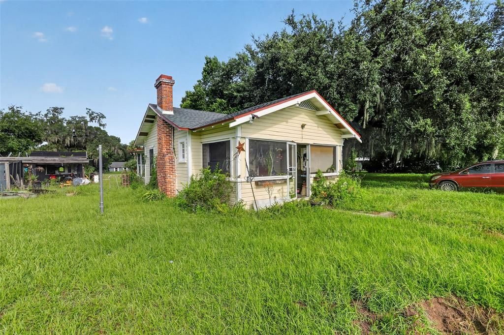 На продажу: $109,000 (1 спален, 1 ванн, 572 Квадратных фут)