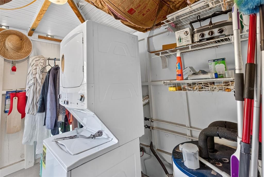 На продажу: $109,000 (1 спален, 1 ванн, 572 Квадратных фут)