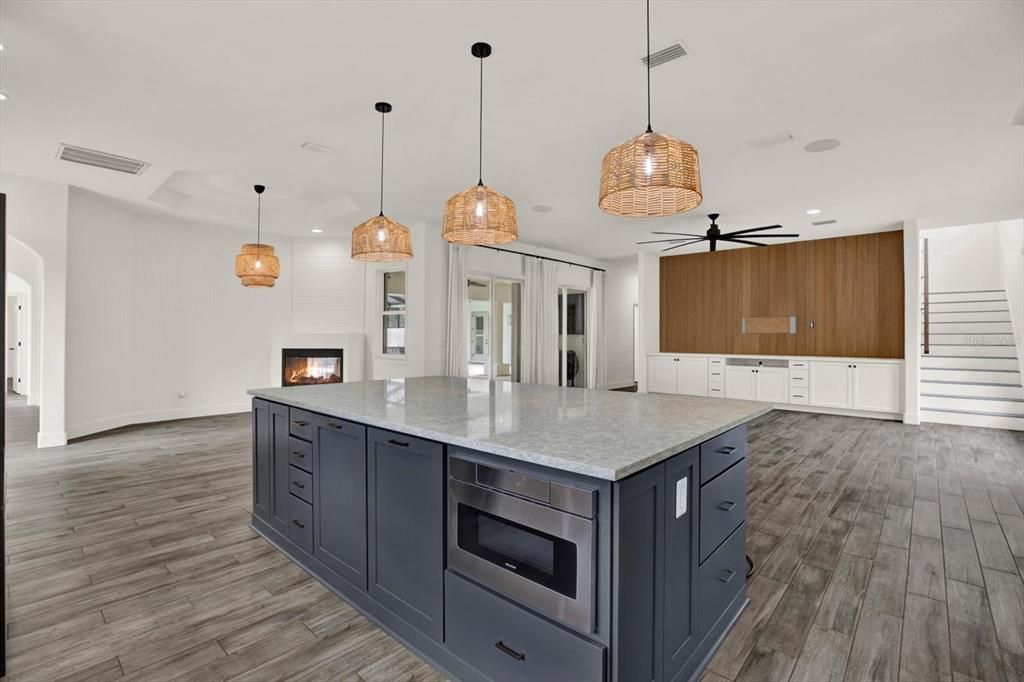 En Renta: $7,995 (5 camas, 4 baños, 3769 Pies cuadrados)
