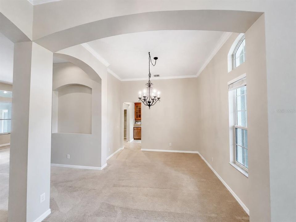 For Sale: $444,900 (4 beds, 3 baths, 2671 Square Feet)
