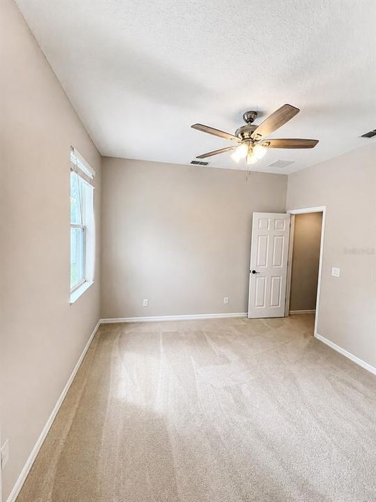 For Sale: $444,900 (4 beds, 3 baths, 2671 Square Feet)