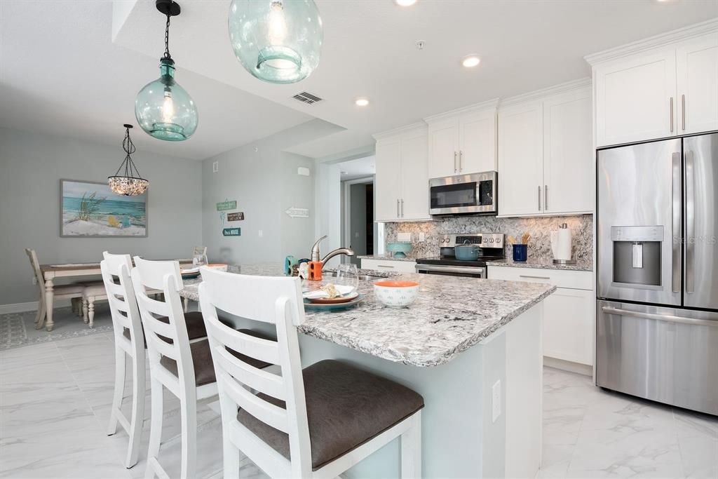 En Venta: $734,999 (3 camas, 3 baños, 1664 Pies cuadrados)