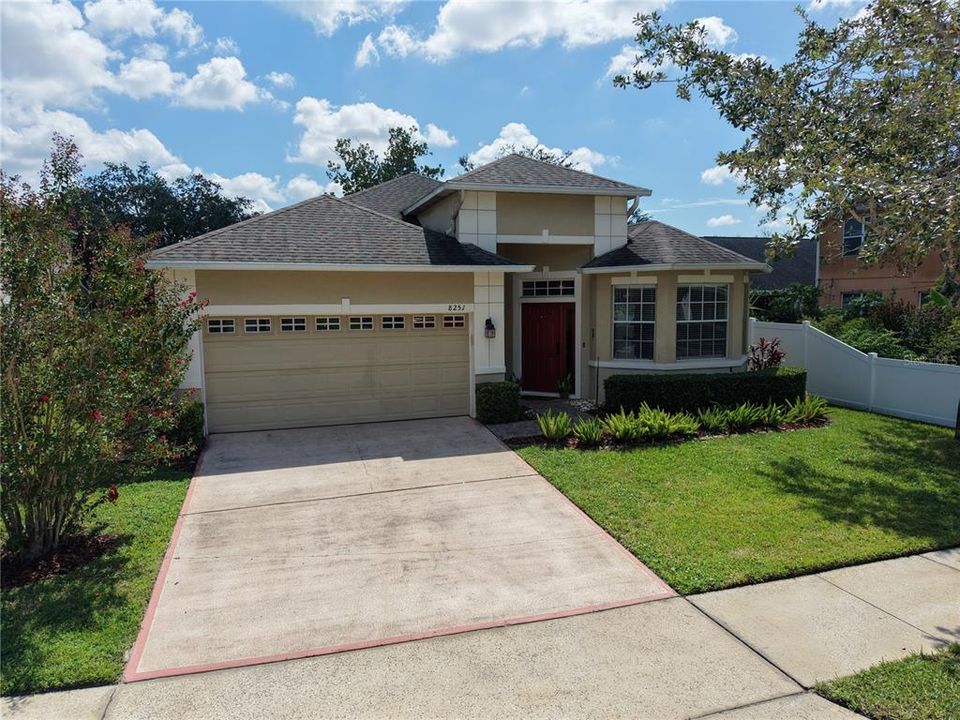 For Sale: $449,000 (4 beds, 2 baths, 1864 Square Feet)