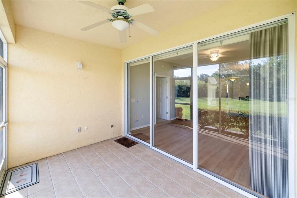 En Venta: $319,000 (2 camas, 2 baños, 1552 Pies cuadrados)