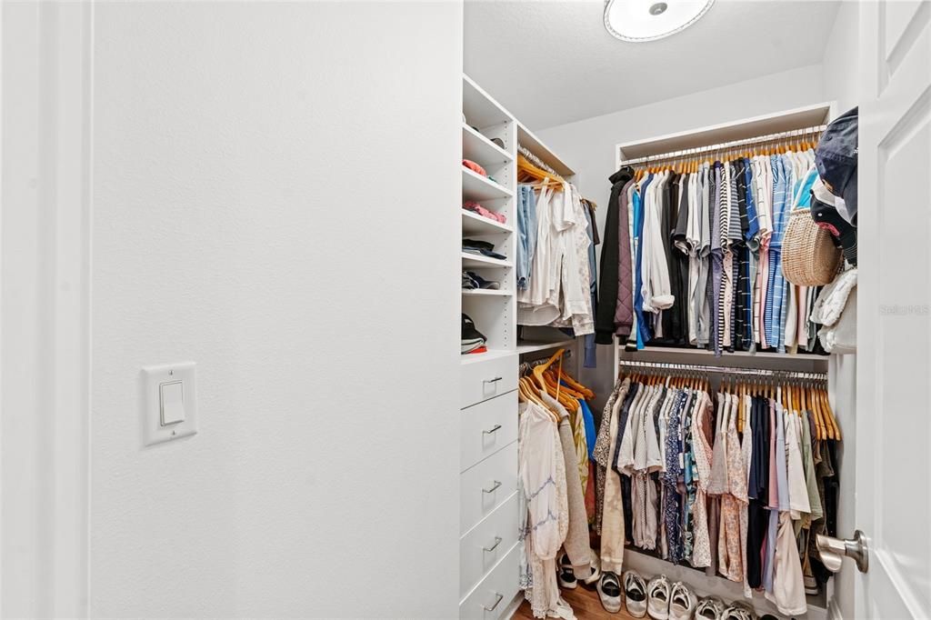 В аренду: $12,500 (3 спален, 2 ванн, 1861 Квадратных фут)