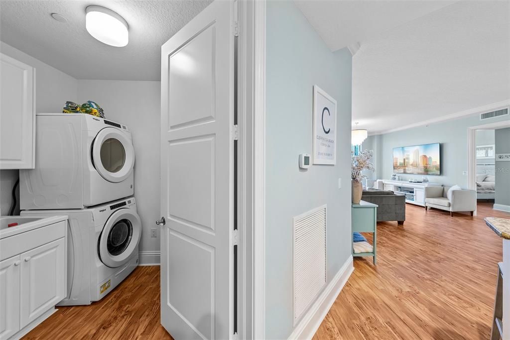В аренду: $12,500 (3 спален, 2 ванн, 1861 Квадратных фут)