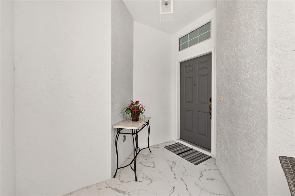 For Sale: $229,000 (2 beds, 2 baths, 1266 Square Feet)