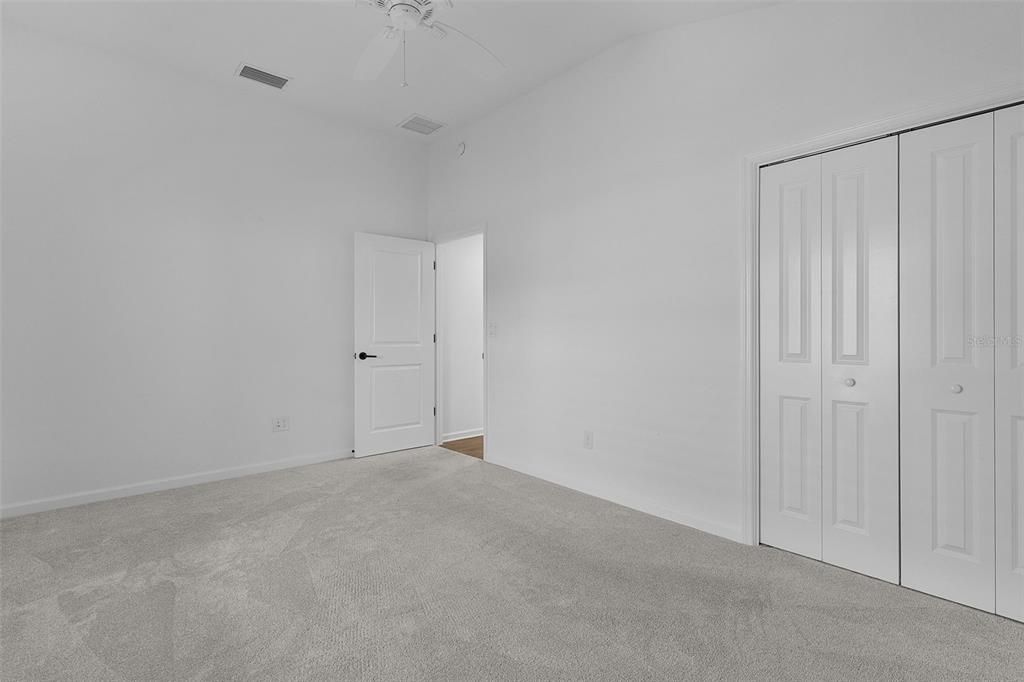 For Sale: $439,000 (3 beds, 2 baths, 1647 Square Feet)