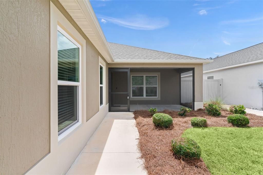 For Sale: $439,000 (3 beds, 2 baths, 1647 Square Feet)