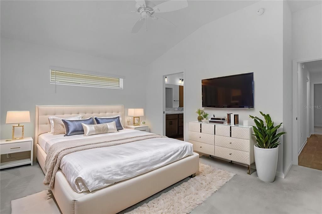 For Sale: $439,000 (3 beds, 2 baths, 1647 Square Feet)
