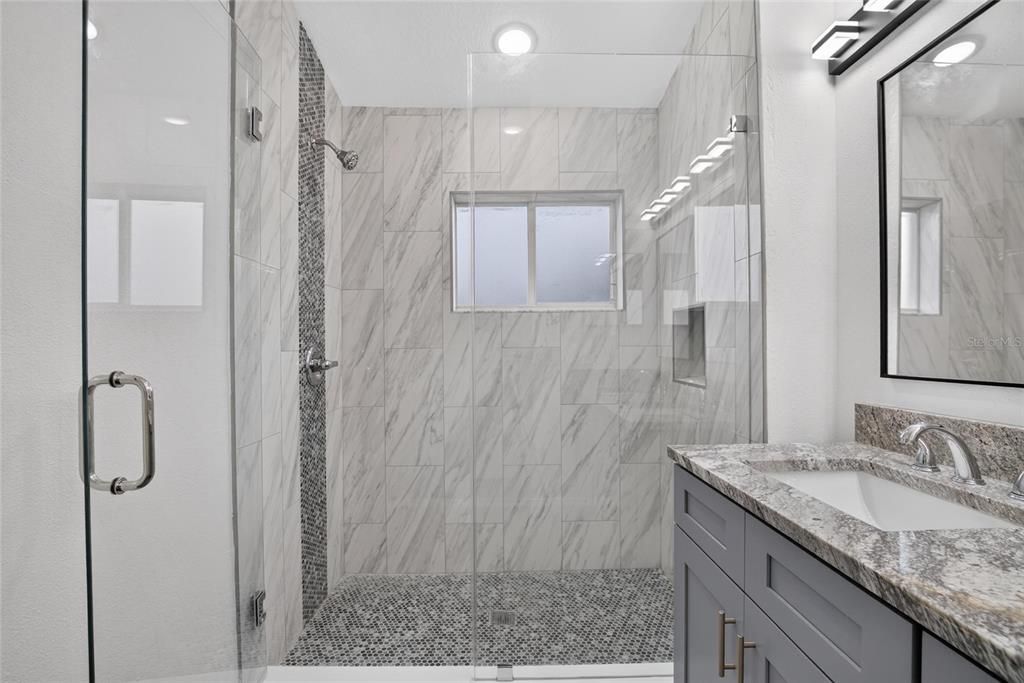 En Venta: $235,000 (2 camas, 2 baños, 1333 Pies cuadrados)