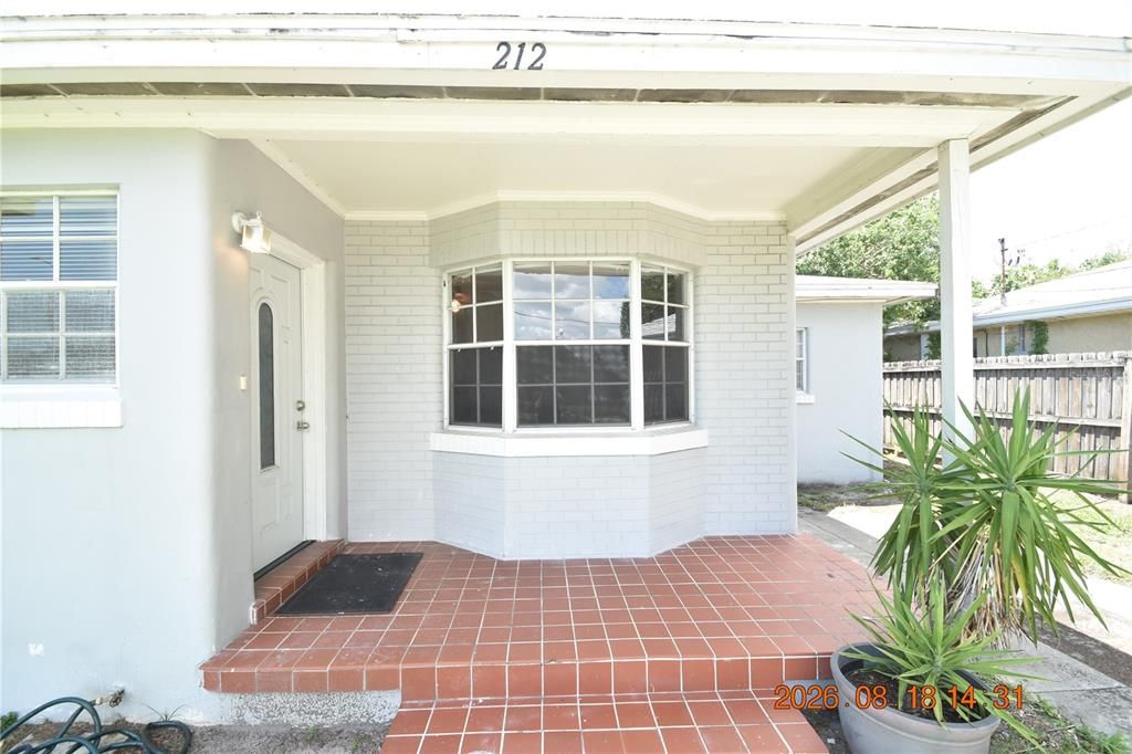 For Rent: $2,675 (4 beds, 2 baths, 2200 Square Feet)