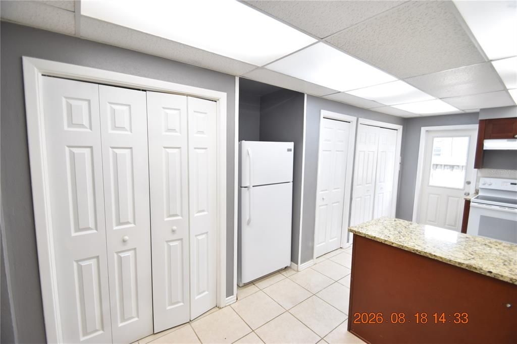 For Rent: $2,675 (4 beds, 2 baths, 2200 Square Feet)