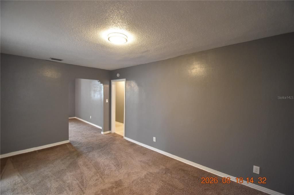 For Rent: $2,675 (4 beds, 2 baths, 2200 Square Feet)