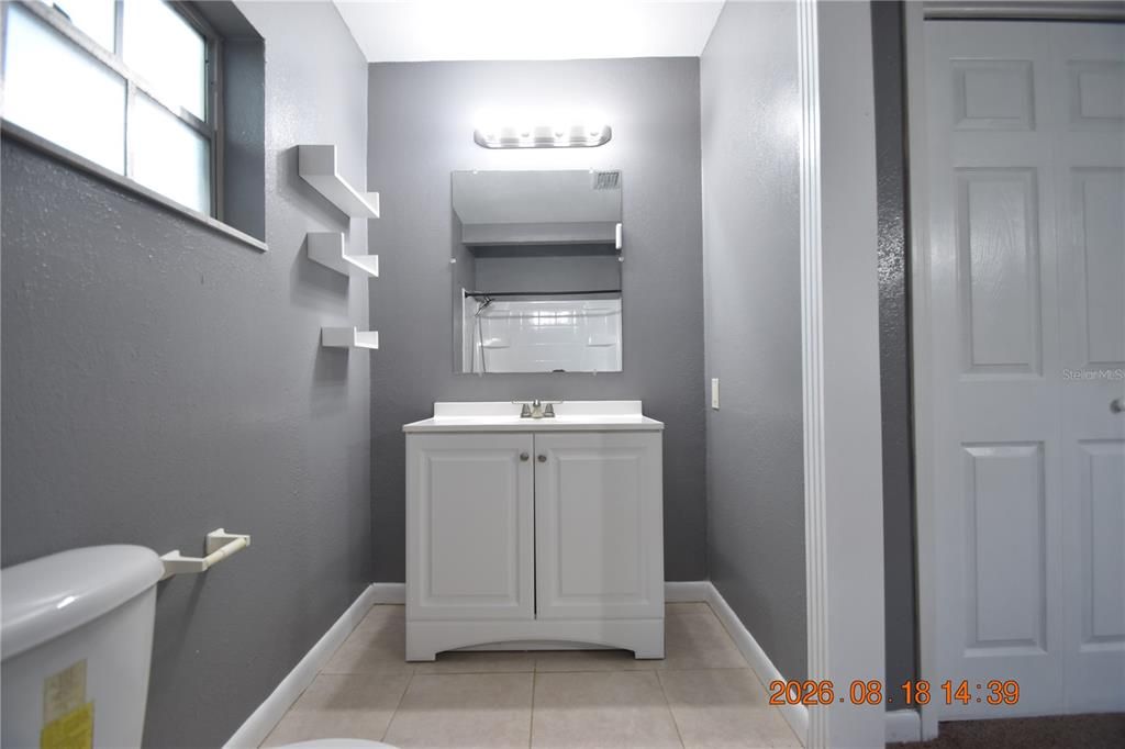 For Rent: $2,675 (4 beds, 2 baths, 2200 Square Feet)