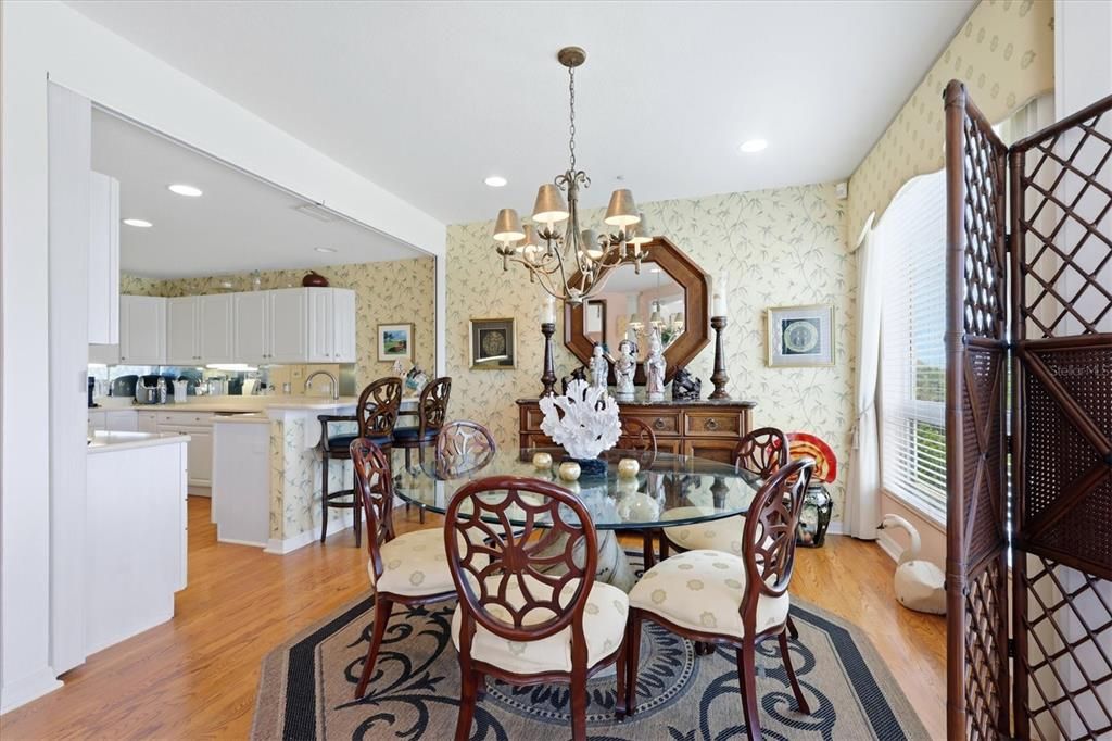 For Sale: $2,125,000 (3 beds, 3 baths, 1924 Square Feet)