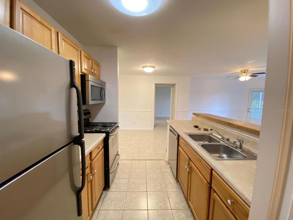 В аренду: $1,500 (2 спален, 2 ванн, 943 Квадратных фут)