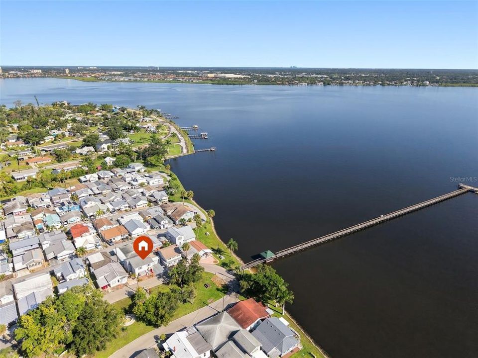 For Sale: $237,800 (2 beds, 2 baths, 1160 Square Feet)