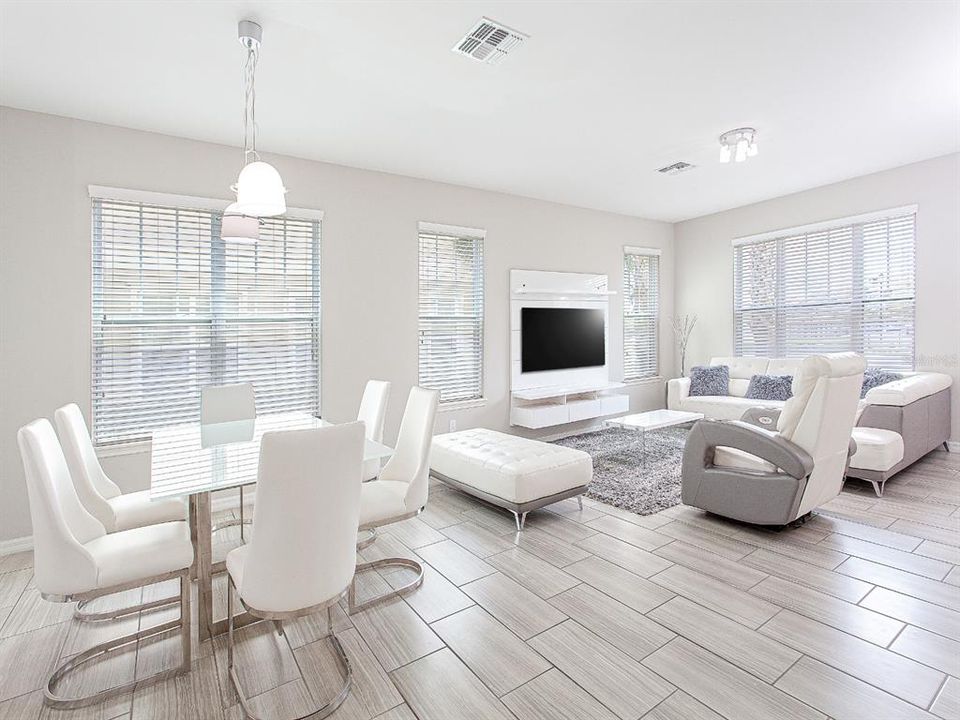 En Venta: $445,000 (3 camas, 2 baños, 1727 Pies cuadrados)