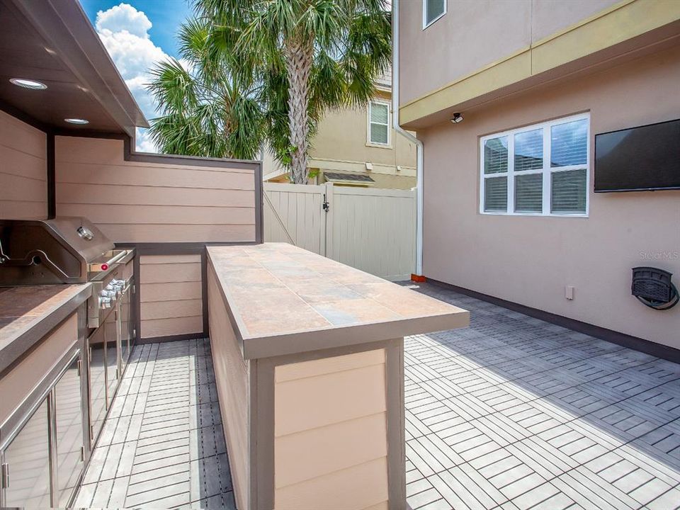 En Venta: $445,000 (3 camas, 2 baños, 1727 Pies cuadrados)
