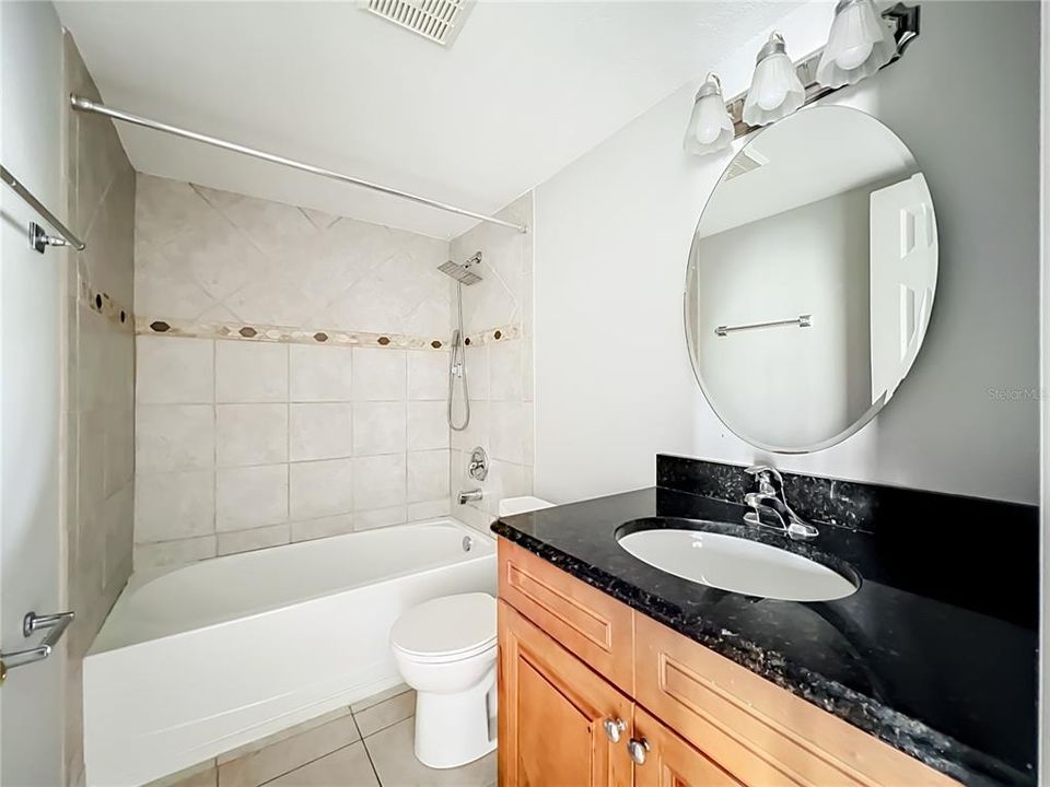 For Rent: $1,650 (2 beds, 2 baths, 1029 Square Feet)