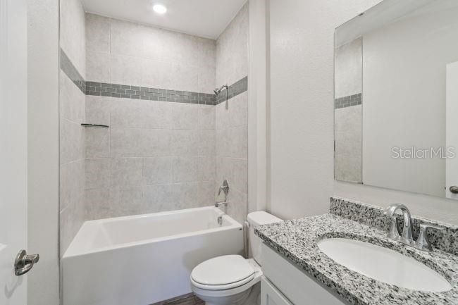 For Sale: $347,100 (3 beds, 2 baths, 1760 Square Feet)