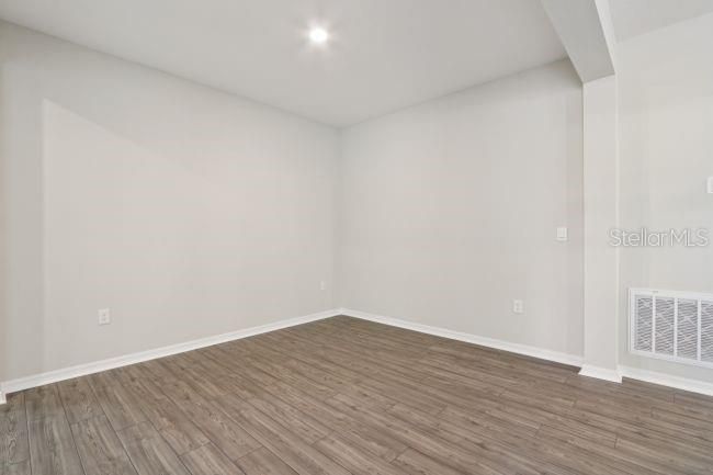 For Sale: $347,100 (3 beds, 2 baths, 1760 Square Feet)