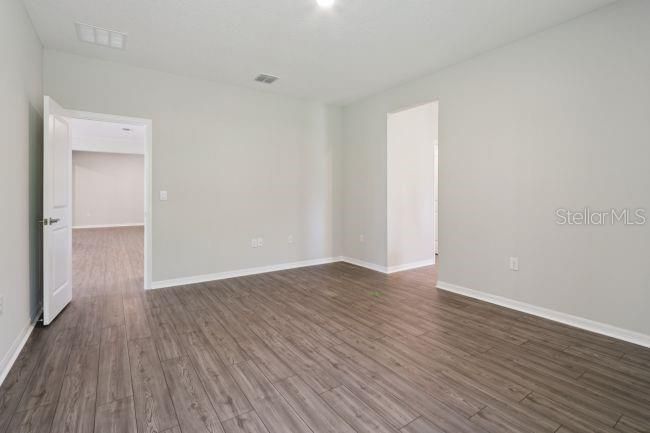 For Sale: $347,100 (3 beds, 2 baths, 1760 Square Feet)