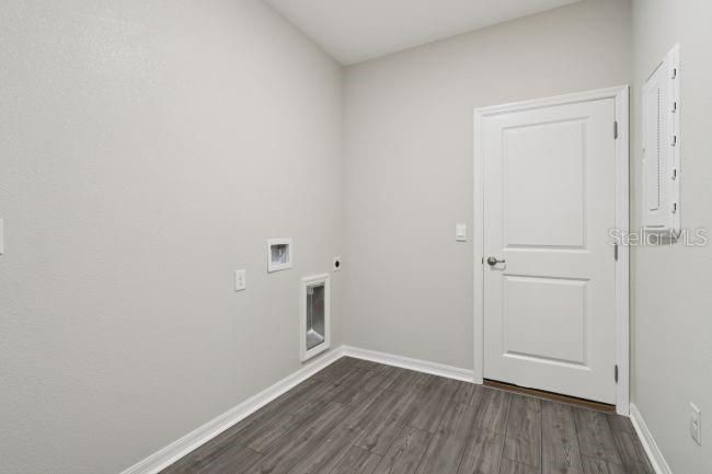 For Sale: $347,100 (3 beds, 2 baths, 1760 Square Feet)
