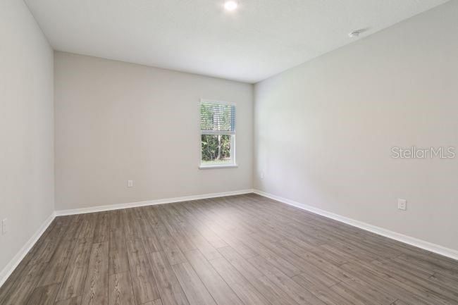 For Sale: $347,100 (3 beds, 2 baths, 1760 Square Feet)