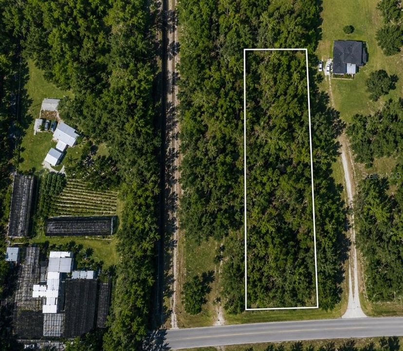 En Venta: $199,000 (1.22 acres)