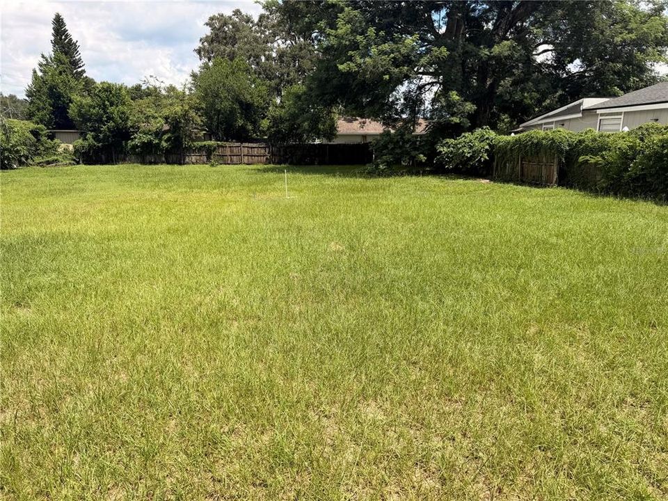 En Venta: $185,000 (0.16 acres)