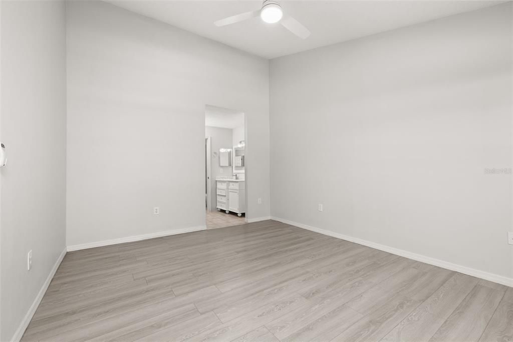 For Rent: $1,800 (2 beds, 2 baths, 1248 Square Feet)