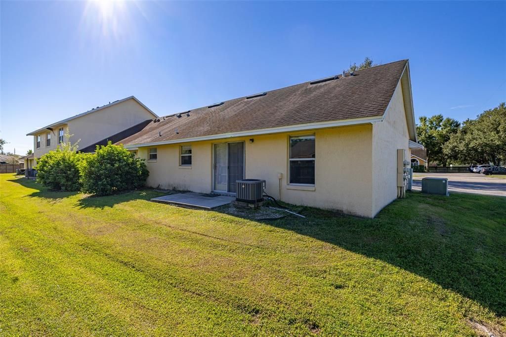 For Rent: $1,800 (2 beds, 2 baths, 1248 Square Feet)