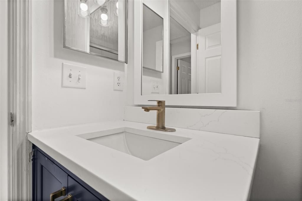 For Rent: $1,800 (2 beds, 2 baths, 1248 Square Feet)