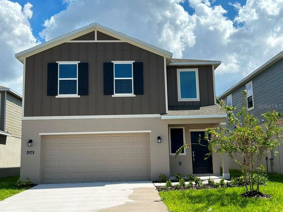 For Rent: $2,050 (4 beds, 2 baths, 1880 Square Feet)