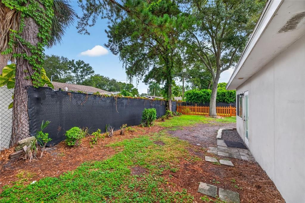 En Venta: $470,000 (4 camas, 2 baños, 1508 Pies cuadrados)
