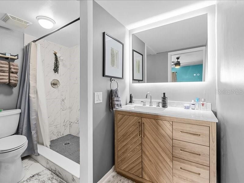En Venta: $325,000 (2 camas, 2 baños, 1235 Pies cuadrados)