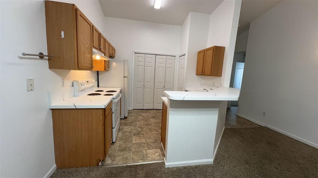 For Rent: $1,495 (3 beds, 2 baths, 1250 Square Feet)