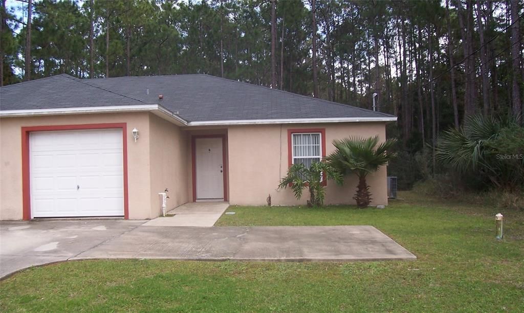 For Rent: $1,495 (3 beds, 2 baths, 1250 Square Feet)