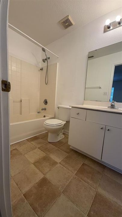 For Rent: $1,495 (3 beds, 2 baths, 1250 Square Feet)