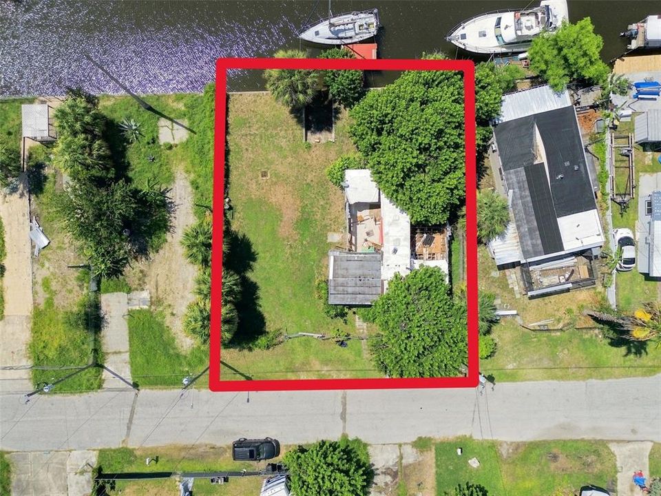 For Sale: $190,000 (0.15 acres)