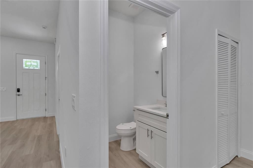 En Venta: $288,900 (4 camas, 2 baños, 1859 Pies cuadrados)