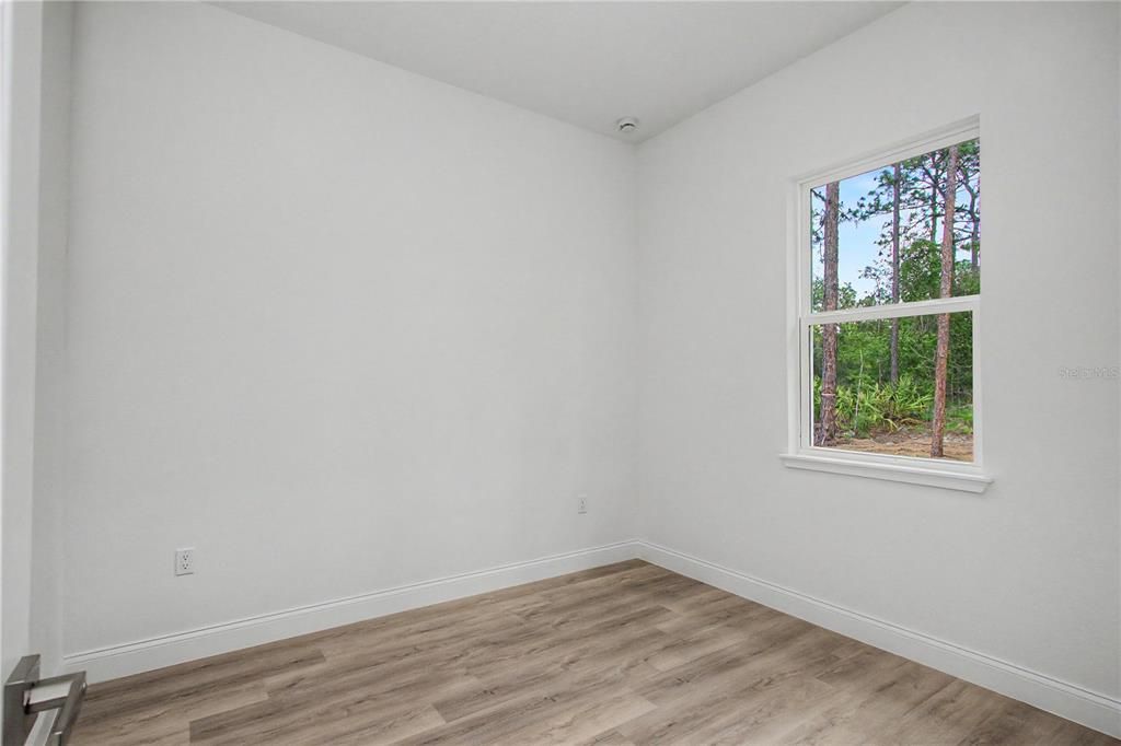 En Venta: $288,900 (4 camas, 2 baños, 1859 Pies cuadrados)