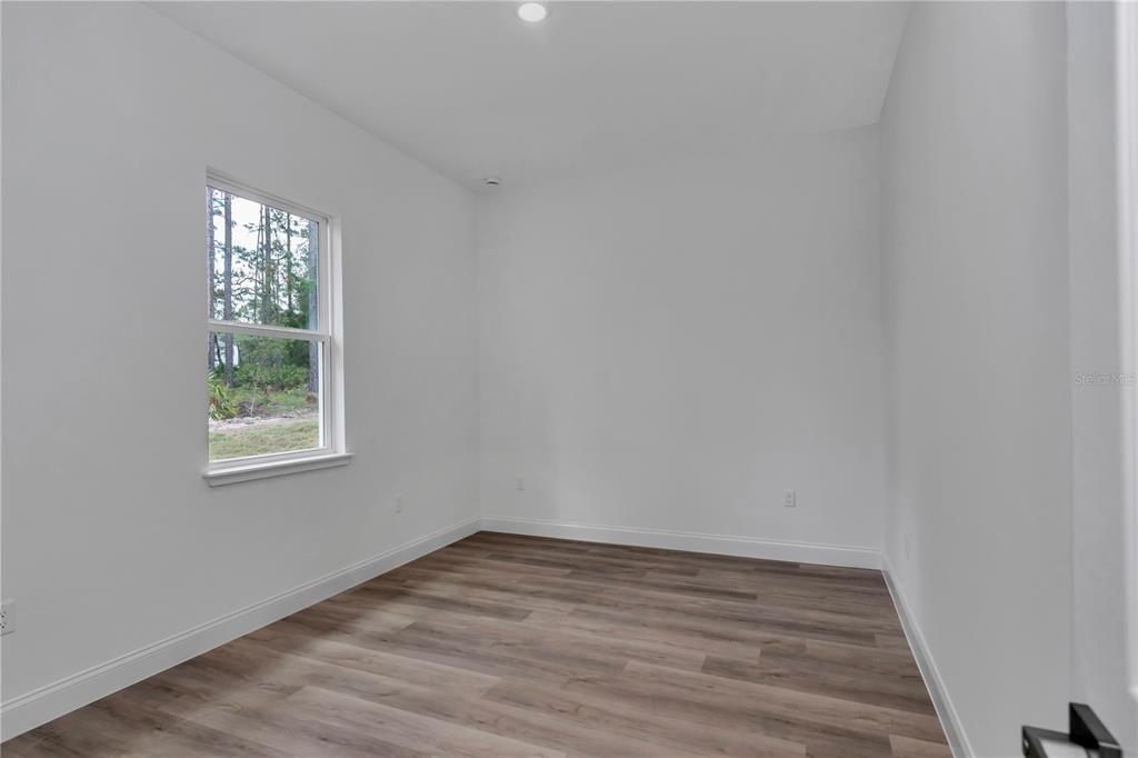 En Venta: $288,900 (4 camas, 2 baños, 1859 Pies cuadrados)