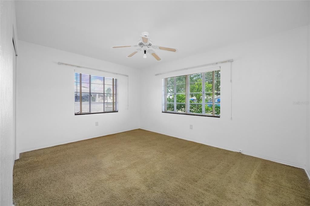 En Venta: $339,000 (2 camas, 1 baños, 1136 Pies cuadrados)