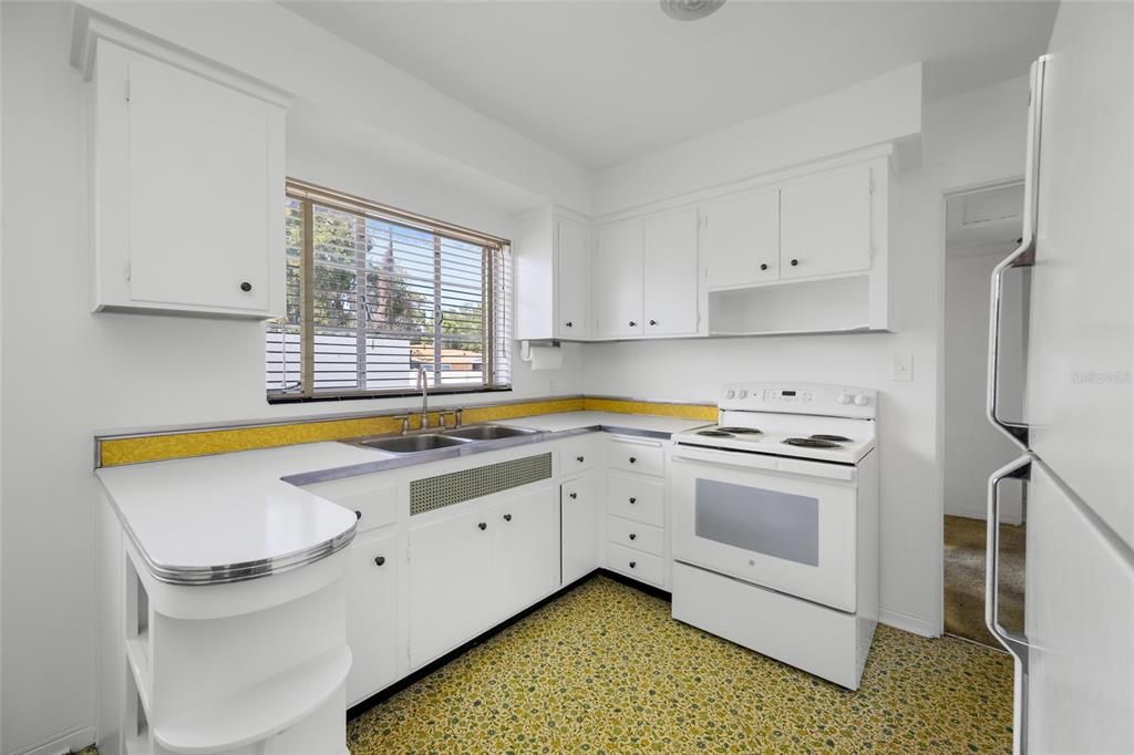 En Venta: $339,000 (2 camas, 1 baños, 1136 Pies cuadrados)
