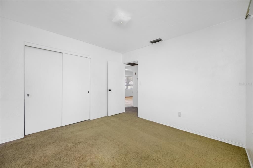 En Venta: $339,000 (2 camas, 1 baños, 1136 Pies cuadrados)